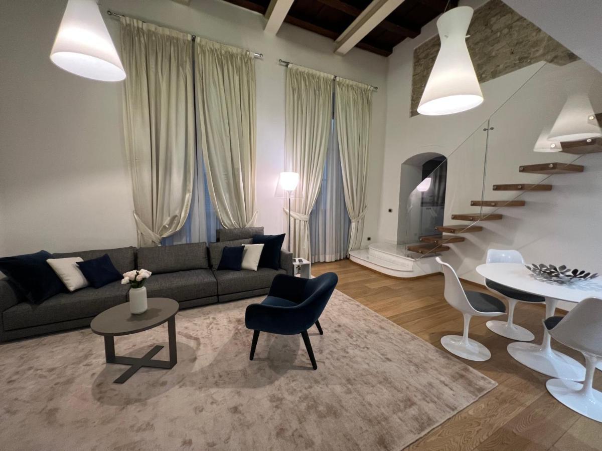 Elegante Appartamento Borgo San Jacopo Firenze Eksteriør billede