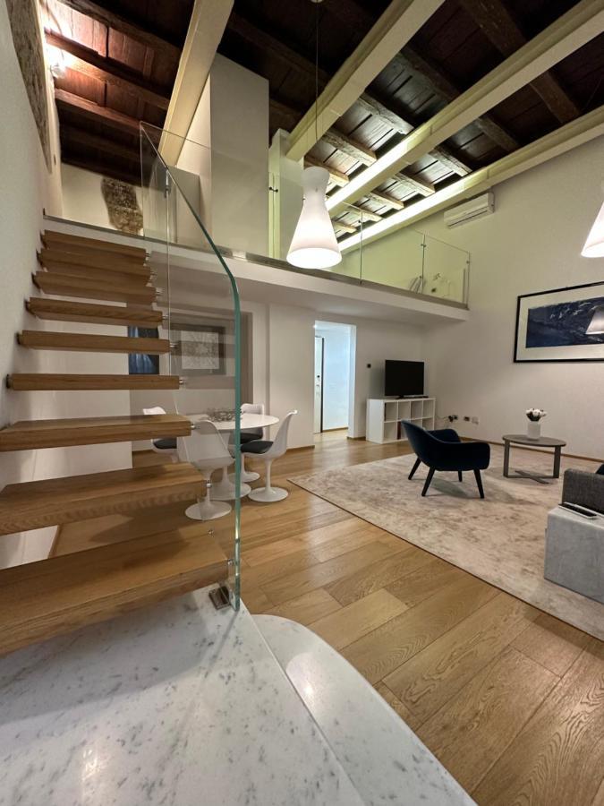 Elegante Appartamento Borgo San Jacopo Firenze Eksteriør billede