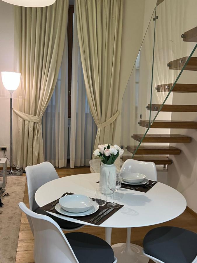 Elegante Appartamento Borgo San Jacopo Firenze Eksteriør billede