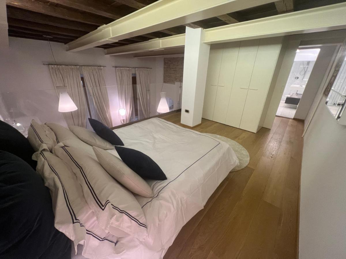 Elegante Appartamento Borgo San Jacopo Firenze Eksteriør billede